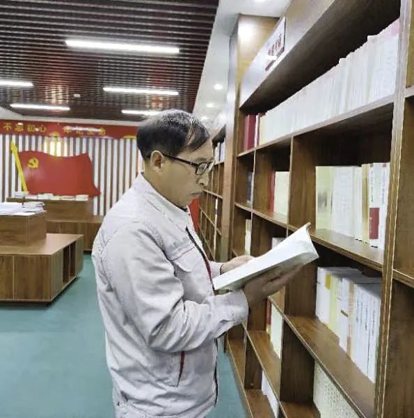 2022101309550383678 2022101309550383678